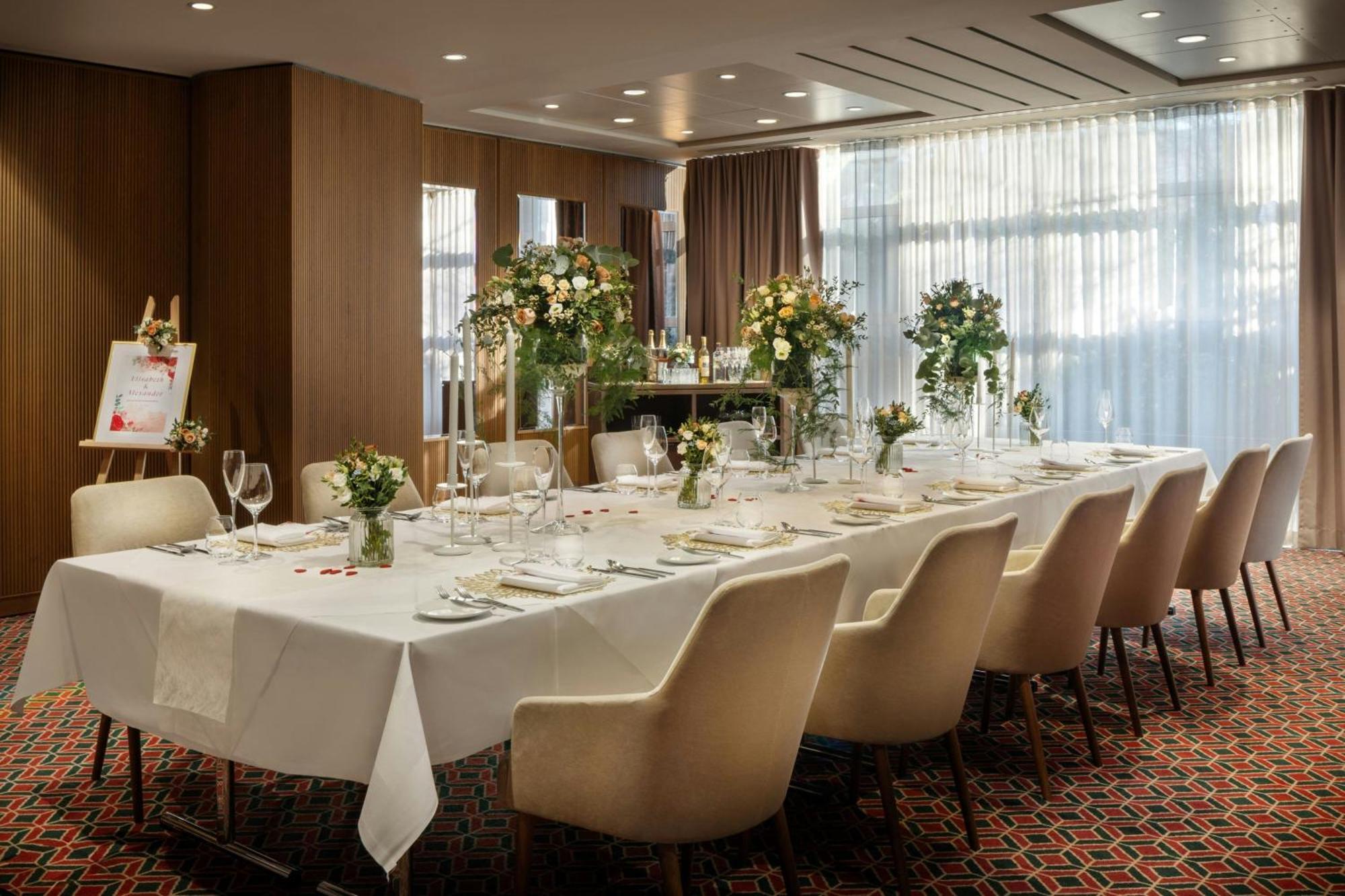 Sheraton Grand Залцбург Екстериор снимка